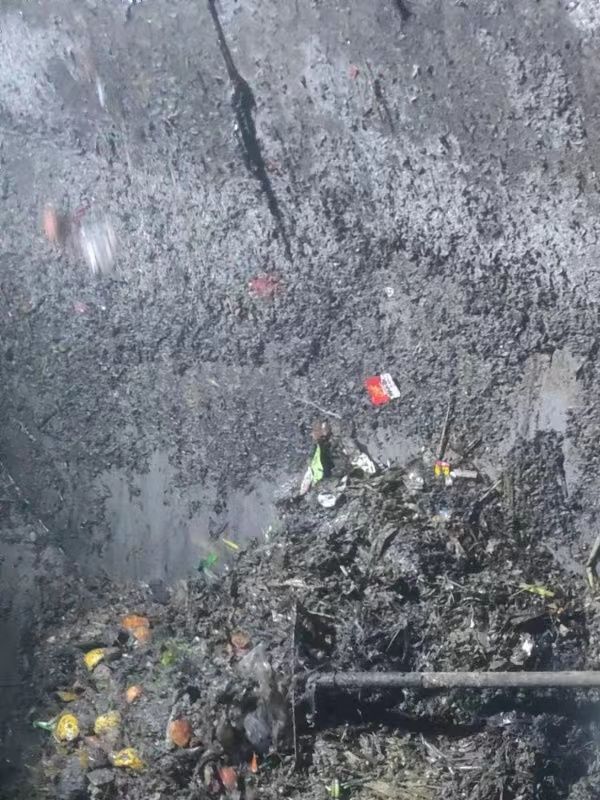 新津污水池清理